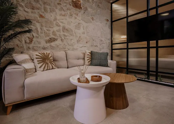 Holm Ilex & Quercus דירה חאניה