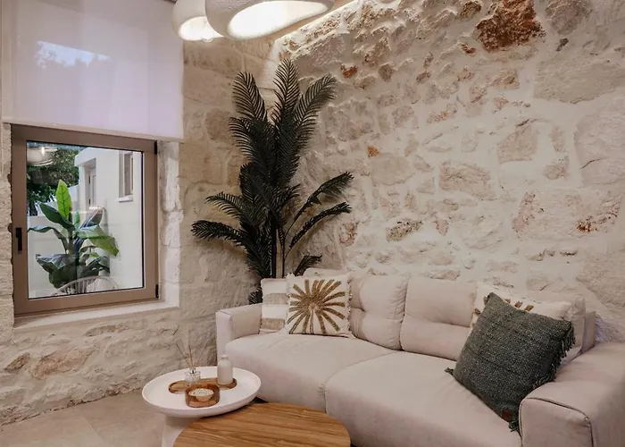 Holm Ilex & Quercus *